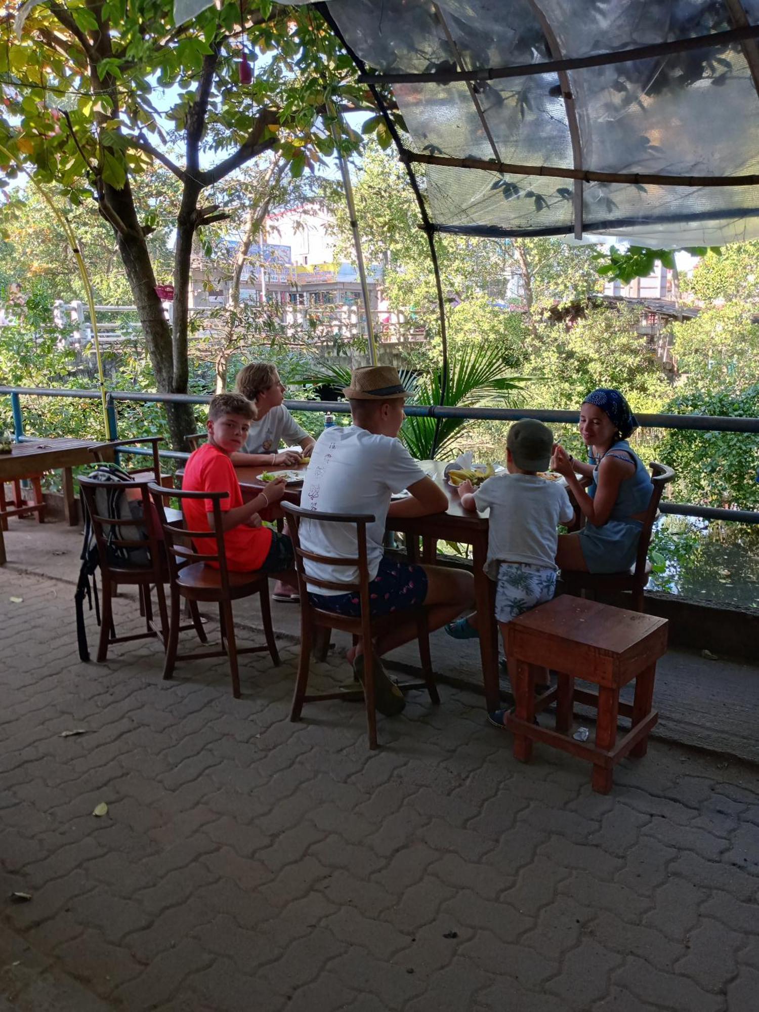 Cafe Tangola